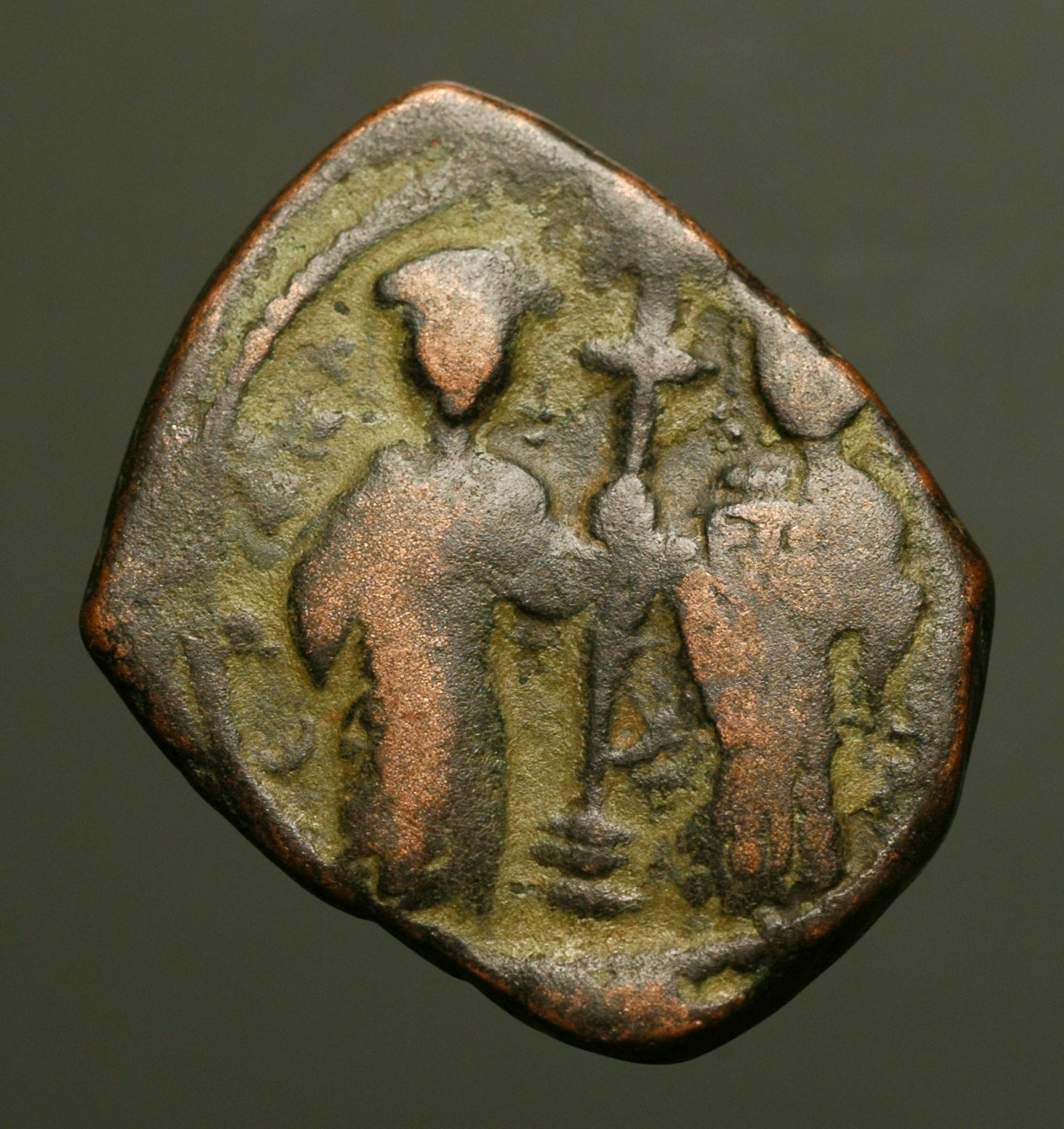 B30-09   Byzantine  Constantine X 1057-1067ad, Ae Follis